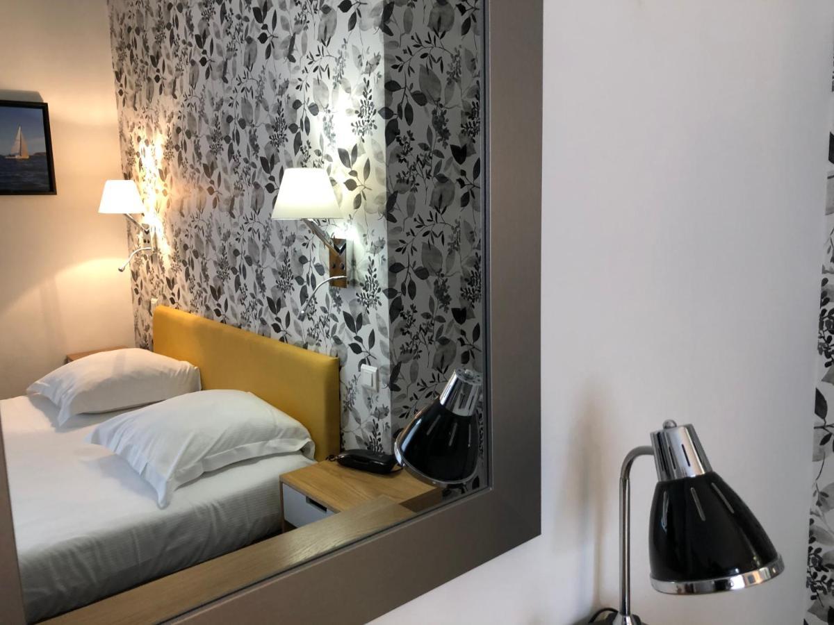 Standard Double Room,1742575253:JPEG
