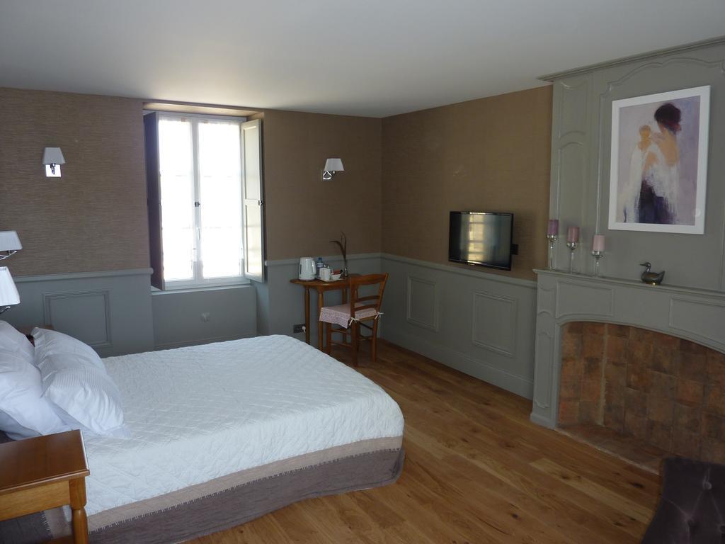 Deluxe Double Room Bath