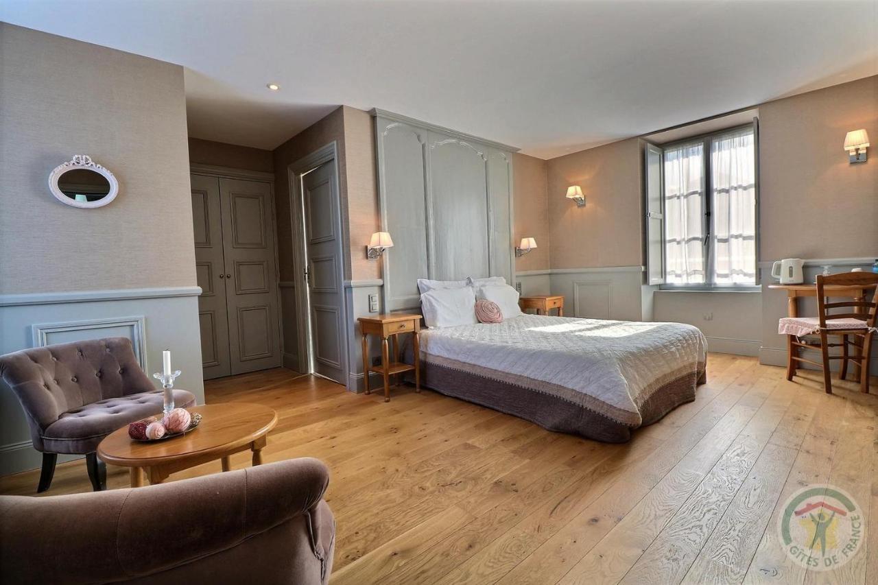 Deluxe Double Room Bath